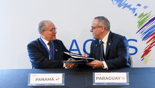 Contralorías de Paraguay y Panamá firman convenio estratégico para fortalecer la fiscalización y combatir la corrupción