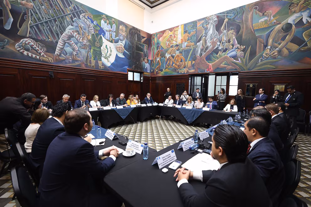 Congreso analiza reforma legal que propone fortalecer el sistema antilavado en Guatemala